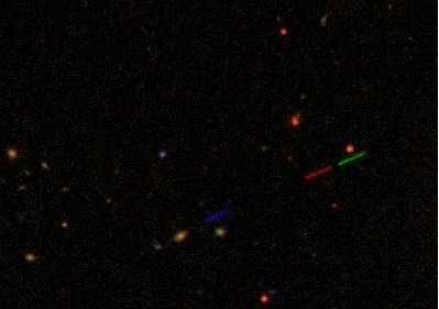 Snímka z observatória SDSS, neznáme NEO, 2001 Nov 12.